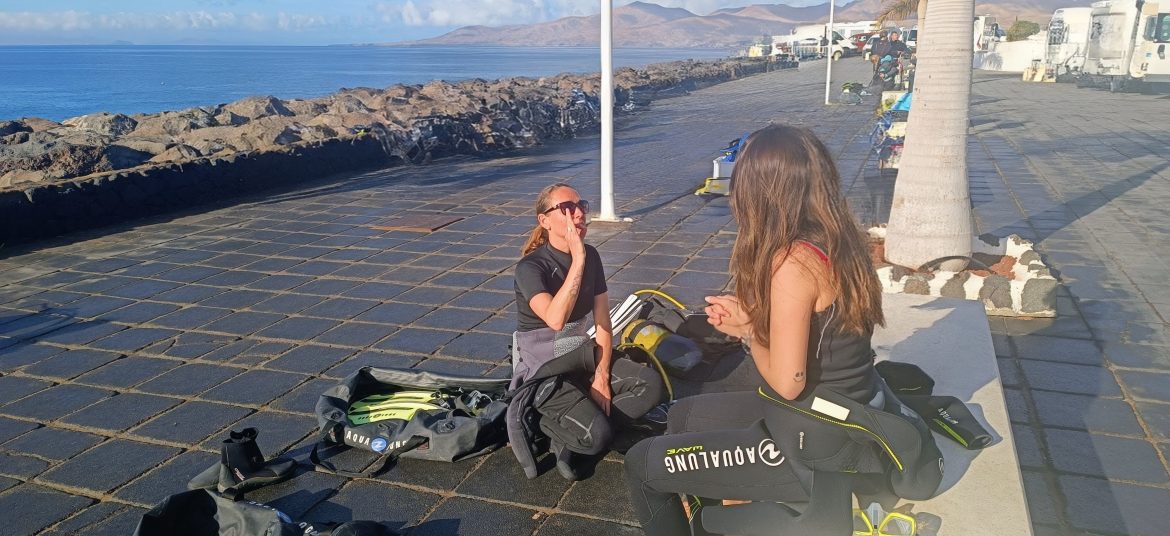 Guide plongée Lanzarote Céline CalimaDiving groupe restreint