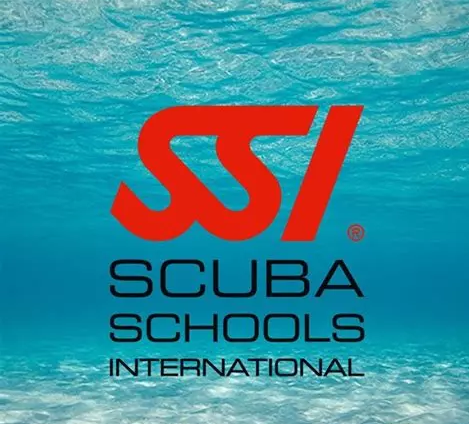 Formation plongée Lanzarote instructrice SSI CalimaDiving